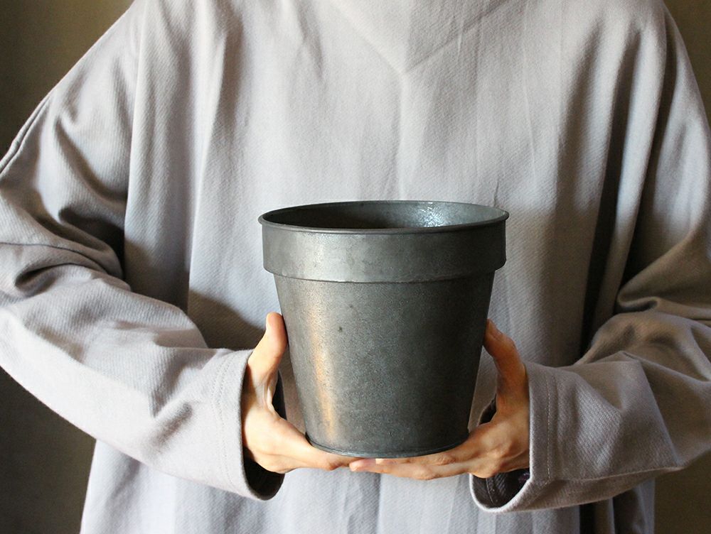 取扱終了]プラクト プランター ポット M | 家具・インテリア a.depeche