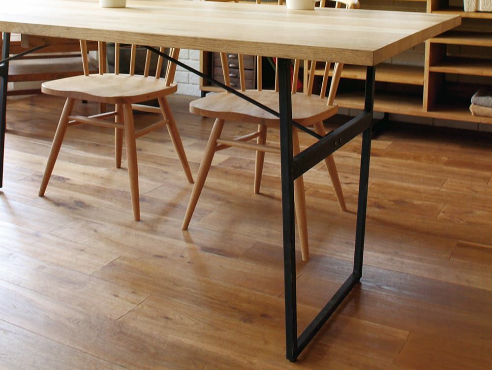 スプレム ダイニングテーブル 1600 イメージ03