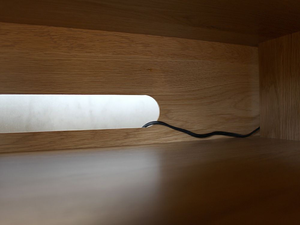 スプレムTVボード1600