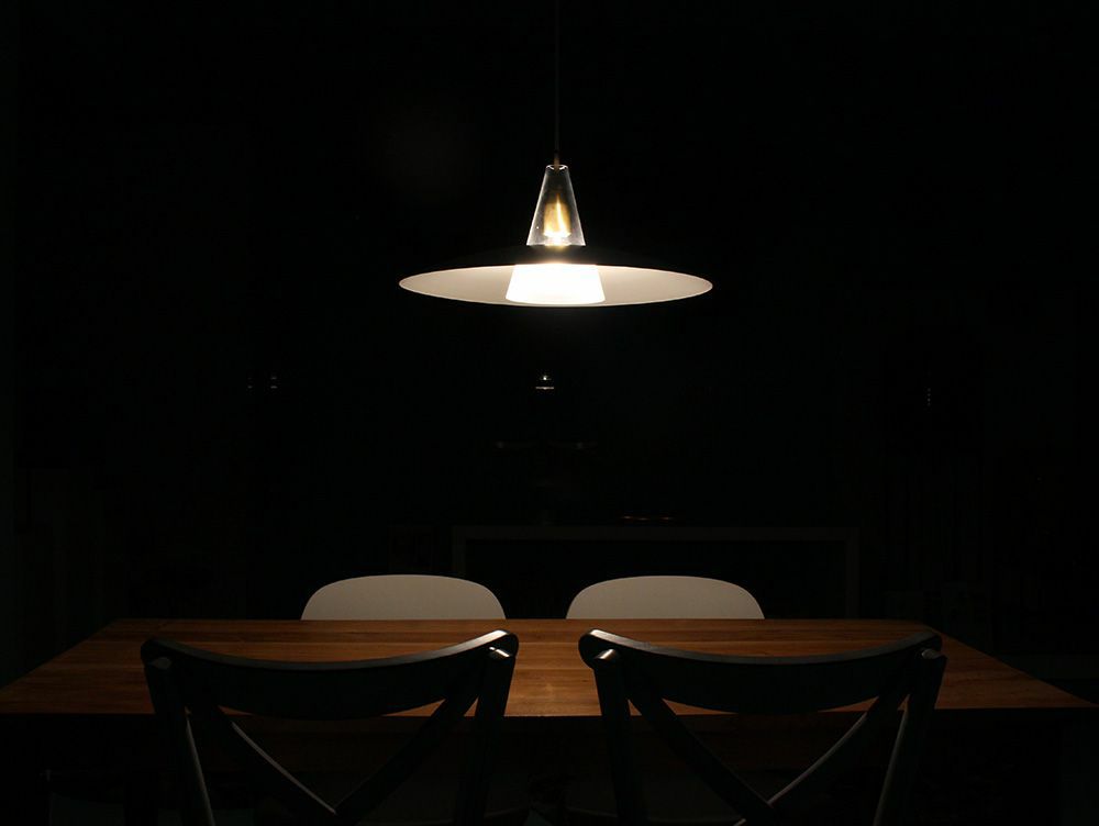 ディクラッセ スコーレ ペンダント ランプ グレー | 家具・インテリア