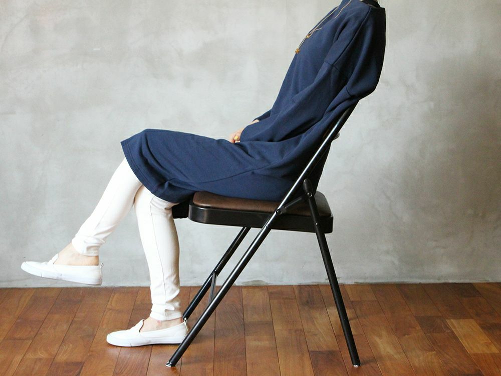 アデペシュ ディレクト チェア グレー イメージ04