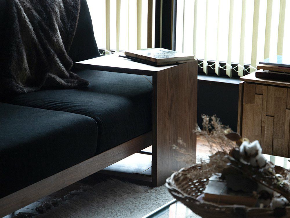 アデペシュ シャレット スツール テーブル