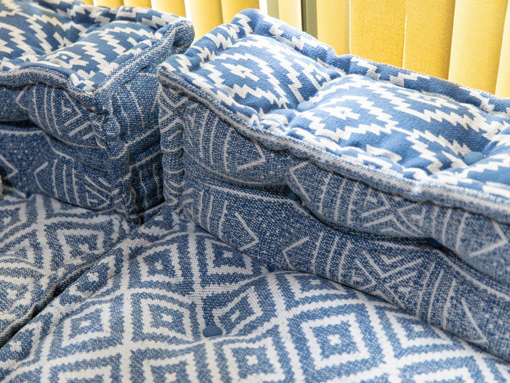 アデペシュ ブロックマルチ