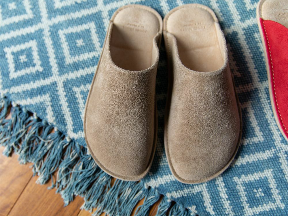 リーラ ベロア レザー スリッパ M