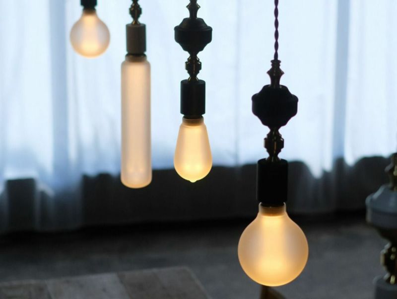 KARE デザインのサルーン9フラワーペンダントライト