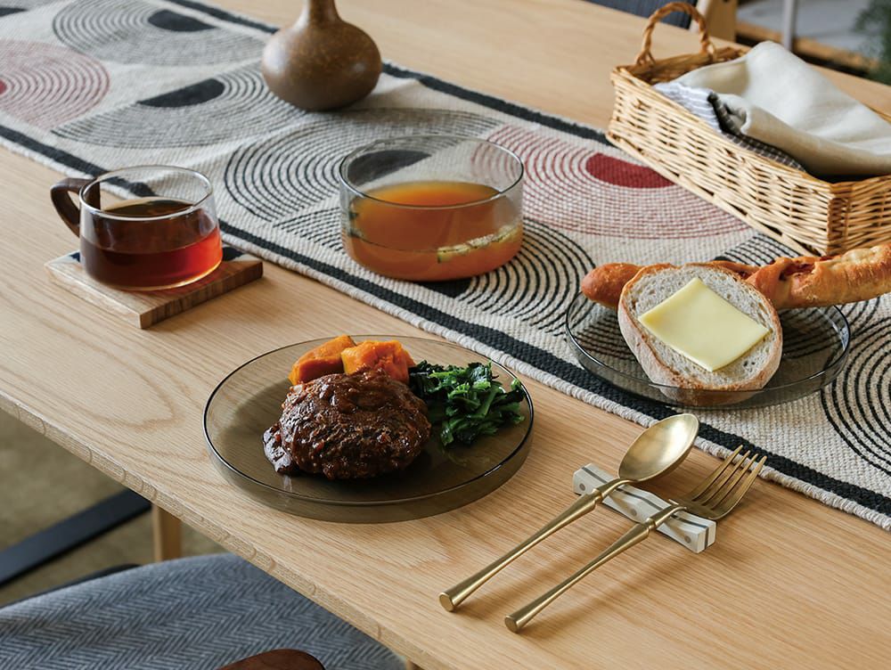 ヌーン プレート